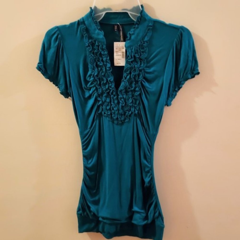 Maurices Turquoise Ruffled Ruched Blouse with Band Bottom Size XS NWT